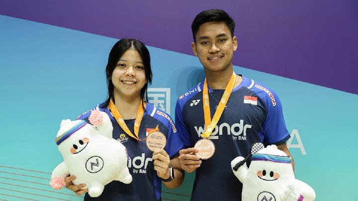 c54a1cb9033c7f9cdddd5f186747e18516f5ef48cd7ad01aa35cc6f3981e600e.0