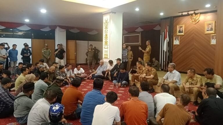 ed17354a3bc470531551448610ec3760e5e483977af5f36e225aae3588d07f1f.0