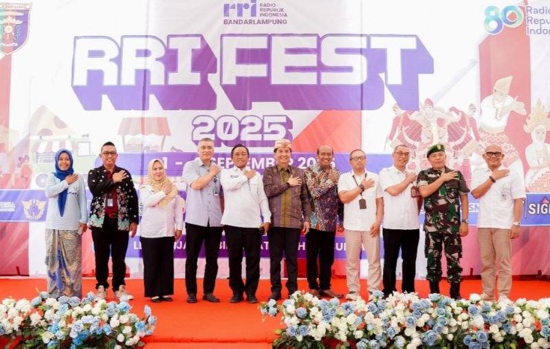 fdf709039d11e38f1346f2045d0450a4e8eea0bfb7bbcbb316192afdc57533da.0